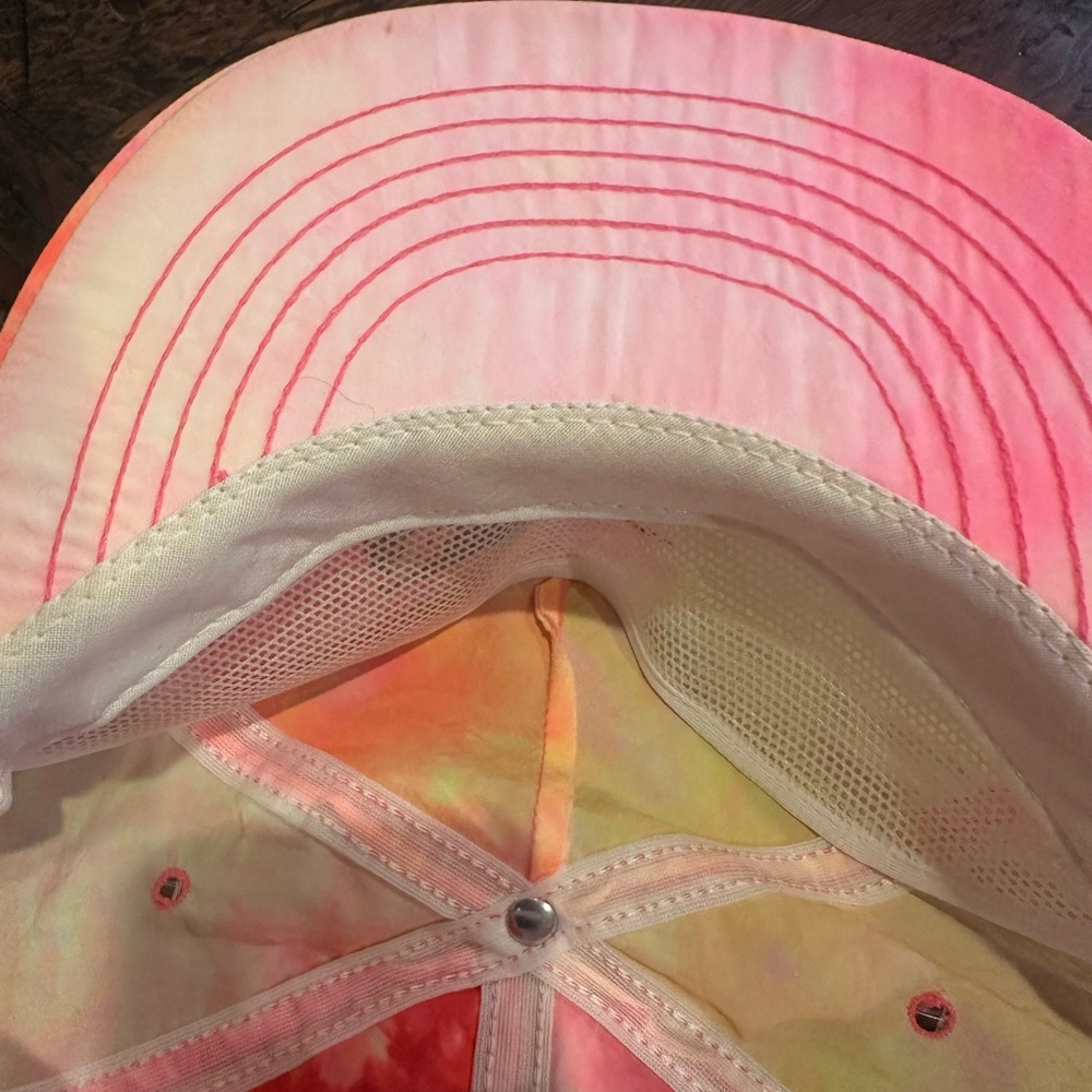 90s Vintage Tie-Dye Bermuda Cap Made in USA - Picture 2 of 4